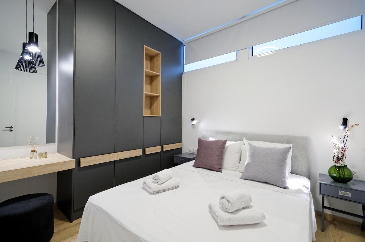 Elegant Big Apartment In Athens Center With Balcony Εξωτερικό φωτογραφία