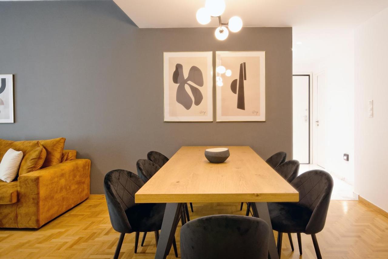 Elegant Big Apartment In Athens Center With Balcony Εξωτερικό φωτογραφία