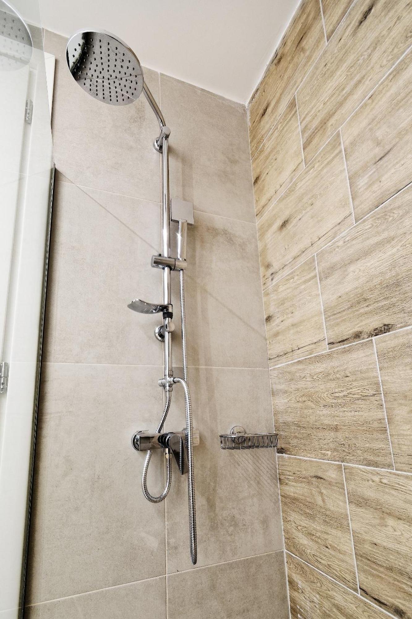 Elegant Big Apartment In Athens Center With Balcony Εξωτερικό φωτογραφία