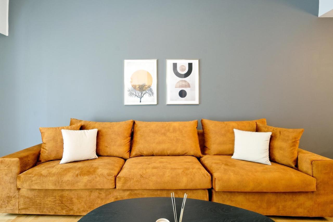 Elegant Big Apartment In Athens Center With Balcony Εξωτερικό φωτογραφία