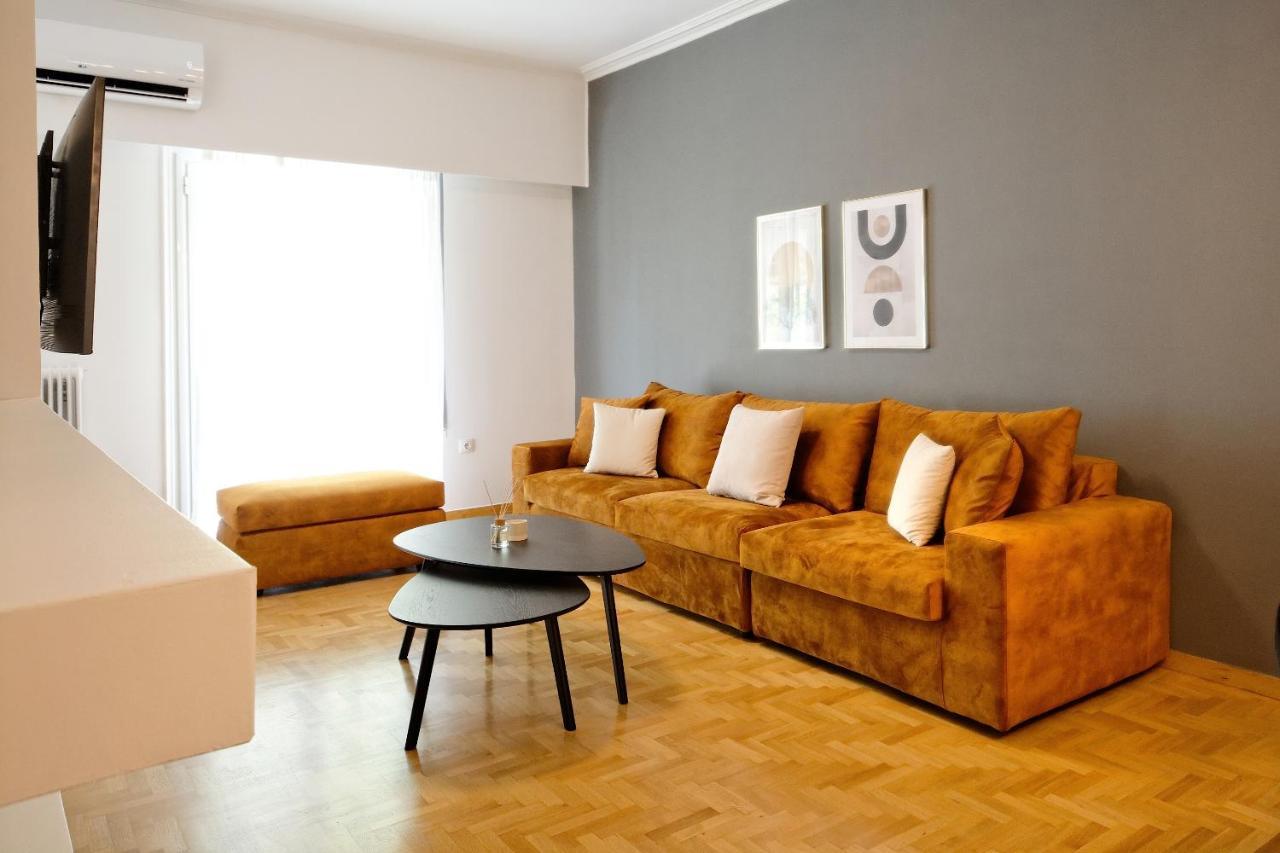 Elegant Big Apartment In Athens Center With Balcony Εξωτερικό φωτογραφία