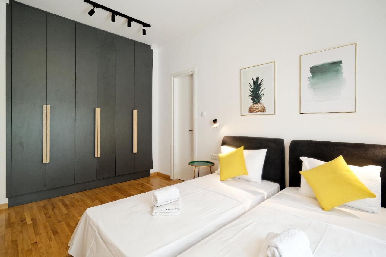 Elegant Big Apartment In Athens Center With Balcony Εξωτερικό φωτογραφία