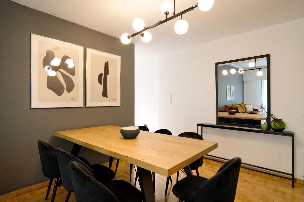 Elegant Big Apartment In Athens Center With Balcony Εξωτερικό φωτογραφία