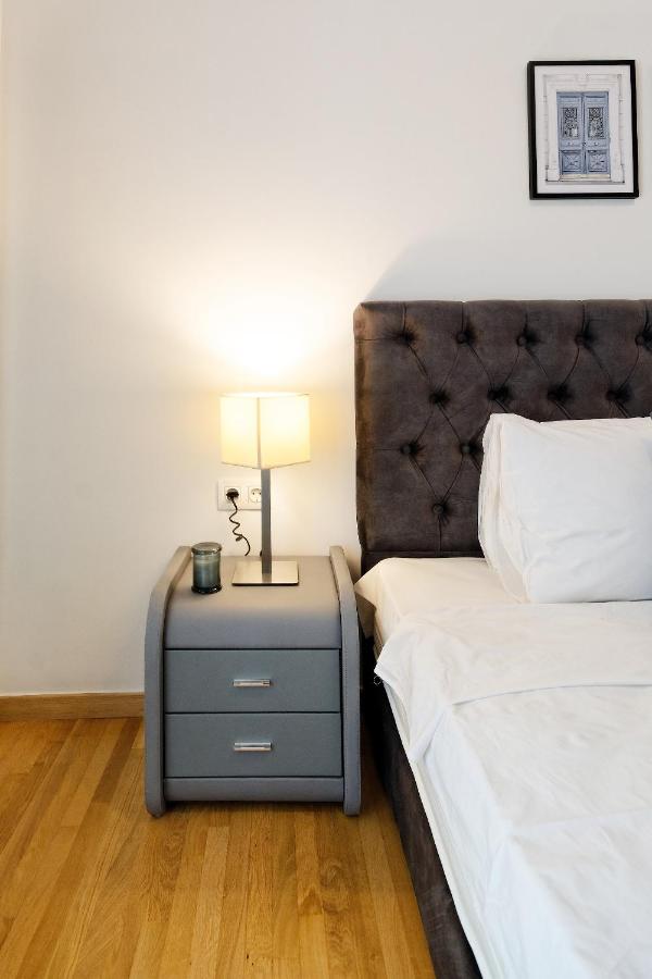 Elegant Big Apartment In Athens Center With Balcony Εξωτερικό φωτογραφία